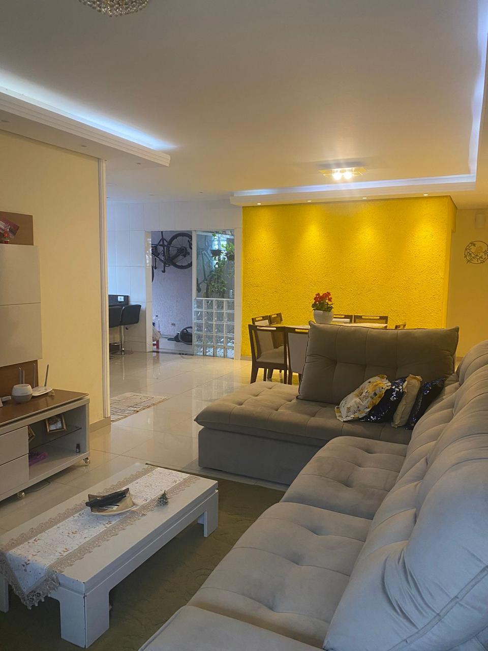 5f839950-1294-489b-80b0-d79be4c5a597