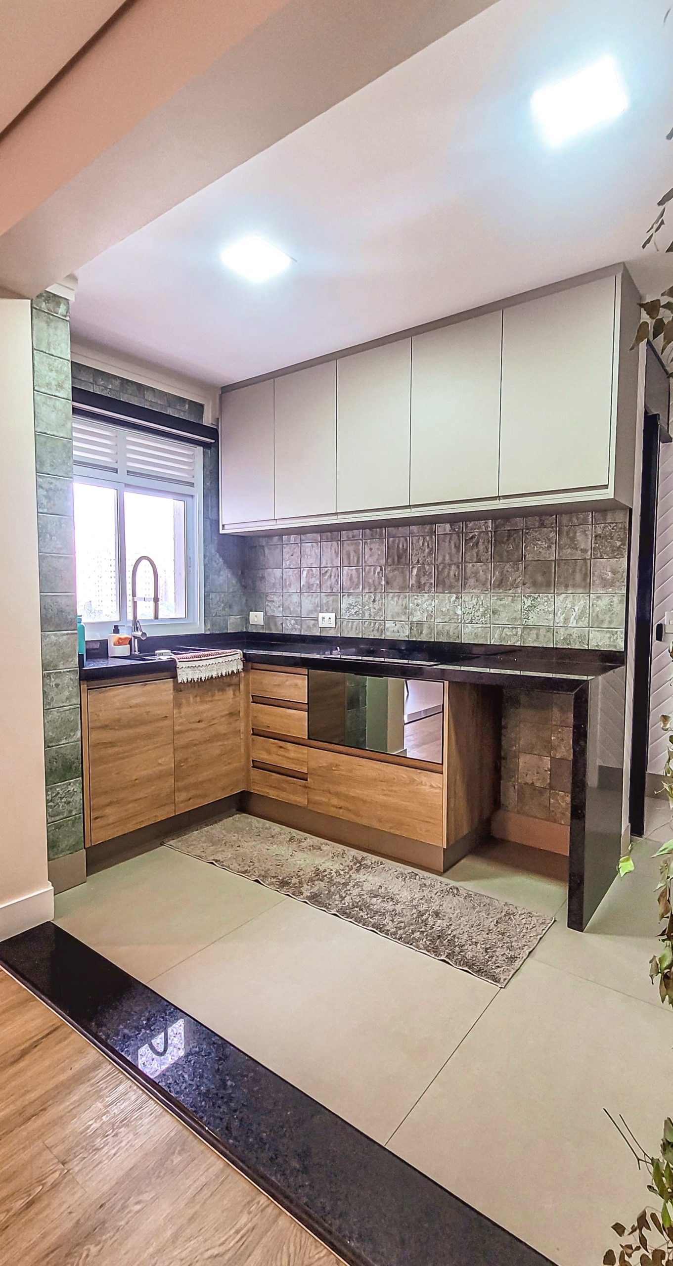 93659774-ed3d-4728-8937-2b0d49947f8e