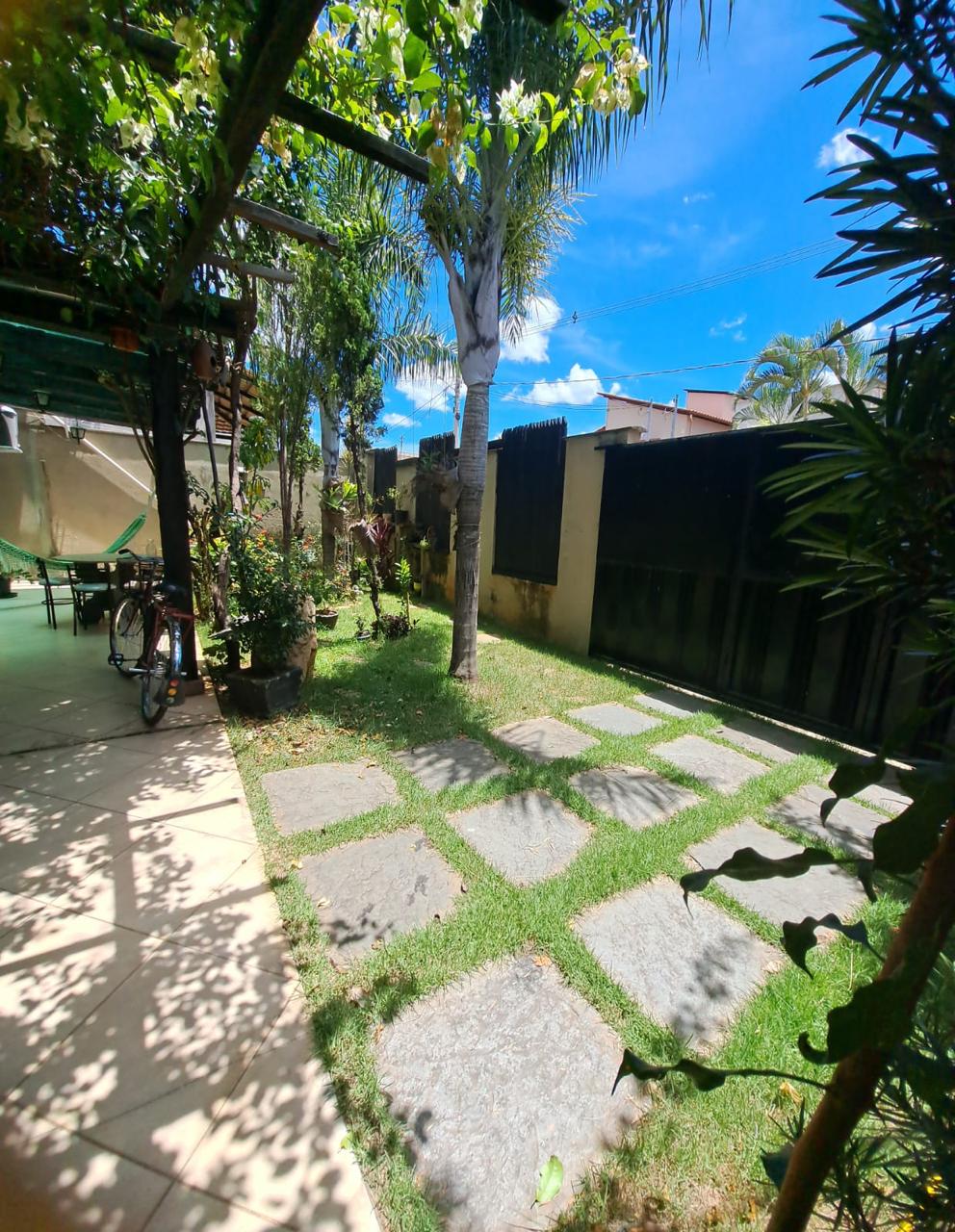 e34c9d48-5052-40f7-a758-01a29249307a